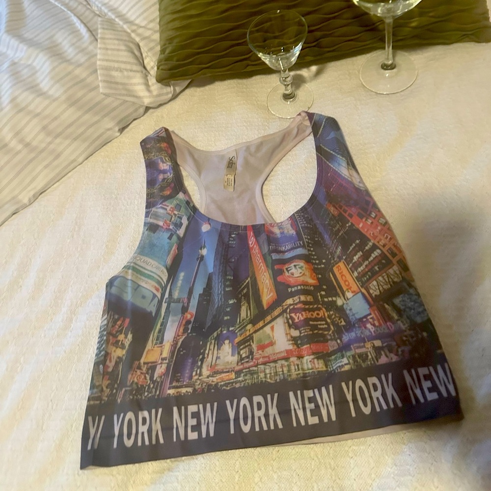 Crop tank top